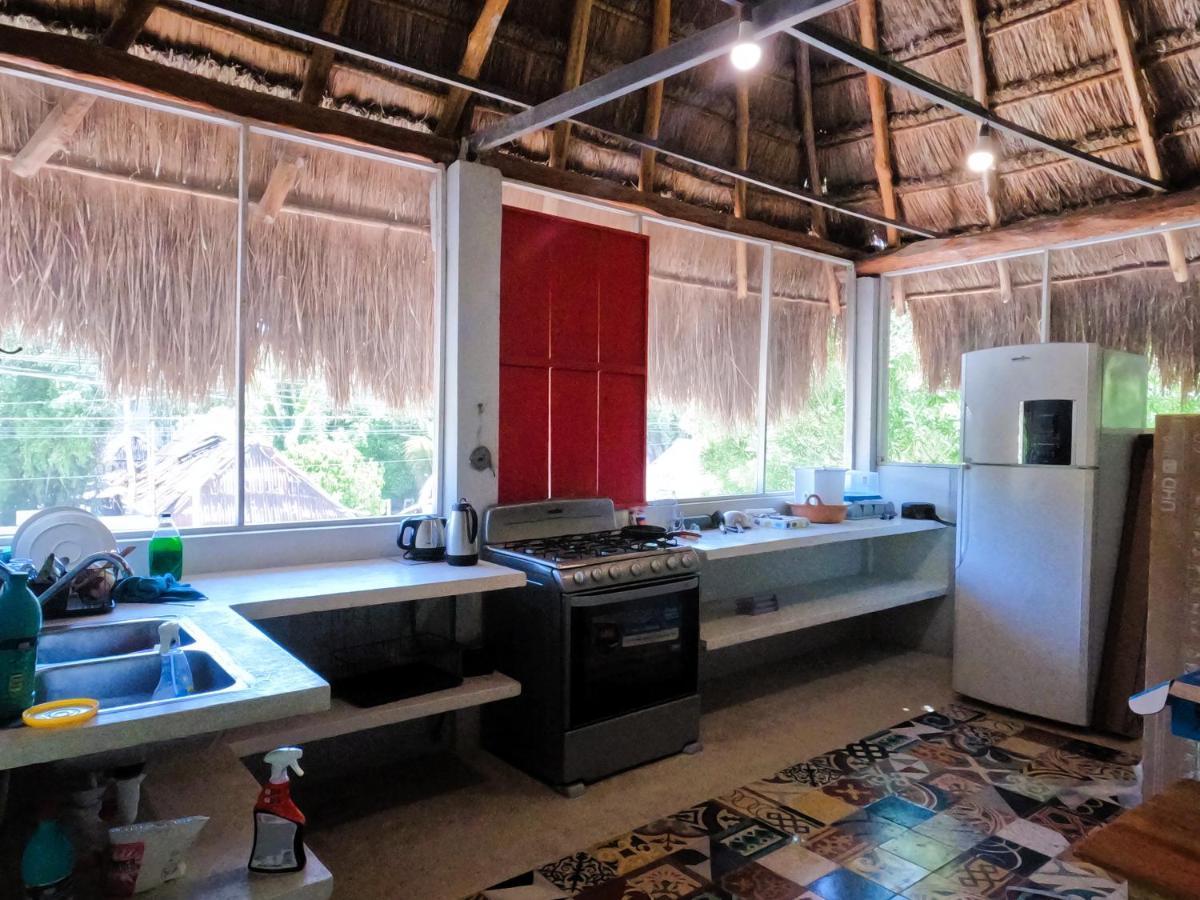 Maui Hostels Тулум Экстерьер фото